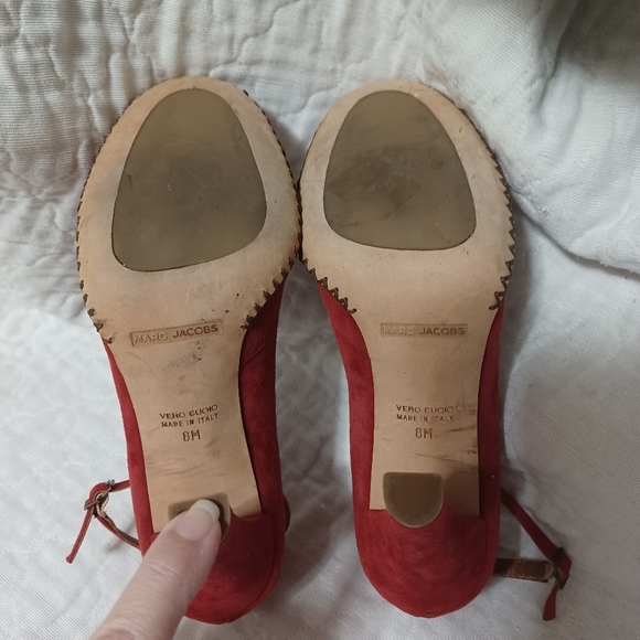 Marc Jacobs Scarlet Bow Heels - Picture 5 of 8